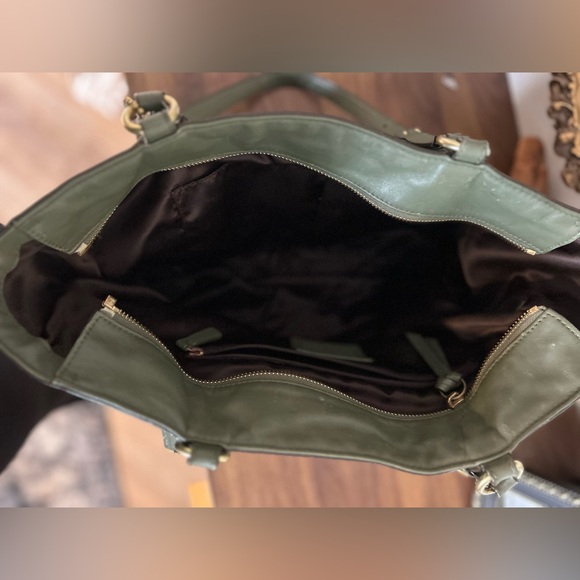 Coach Olive Green Leather Tote | Large Zip Top Shoulder Bag - Picture 6 of 16